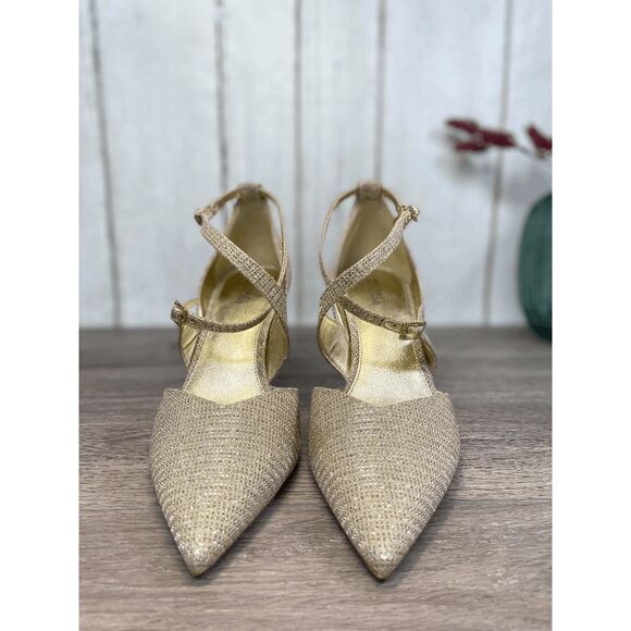 Michael Kors Women's Adela Pump Heels - Sand 6M - Picture 5 of 9